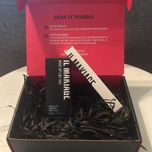 Il Makiage Woke Up Like This Foundation & Liquid Eyeliner